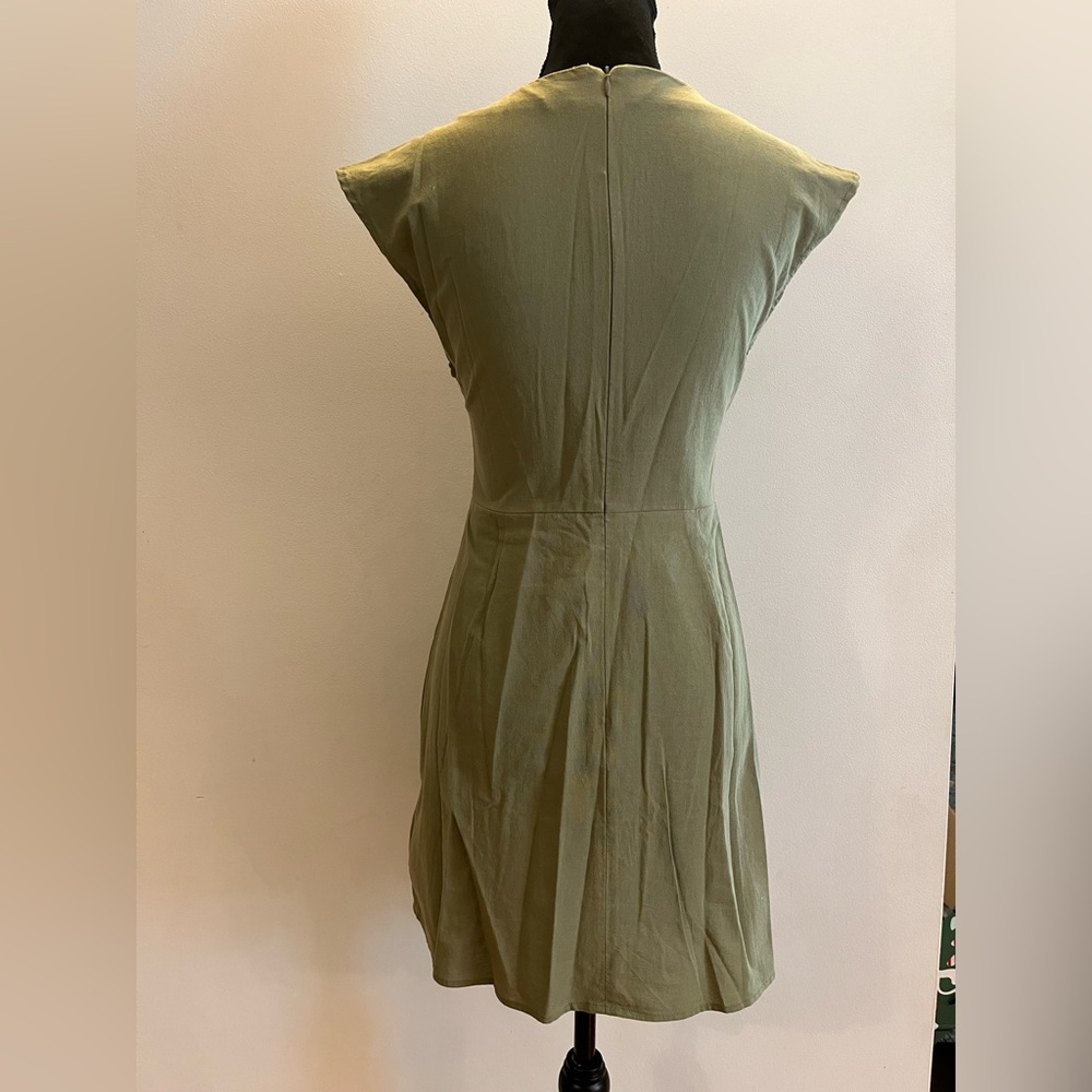 Urban Outfitters Sage Green Button Dress, size S - Picture 4 of 9